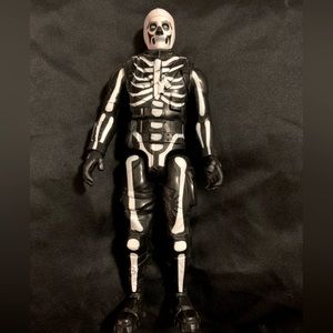 Fortnite Skull trooper Figure Epic Games Toy